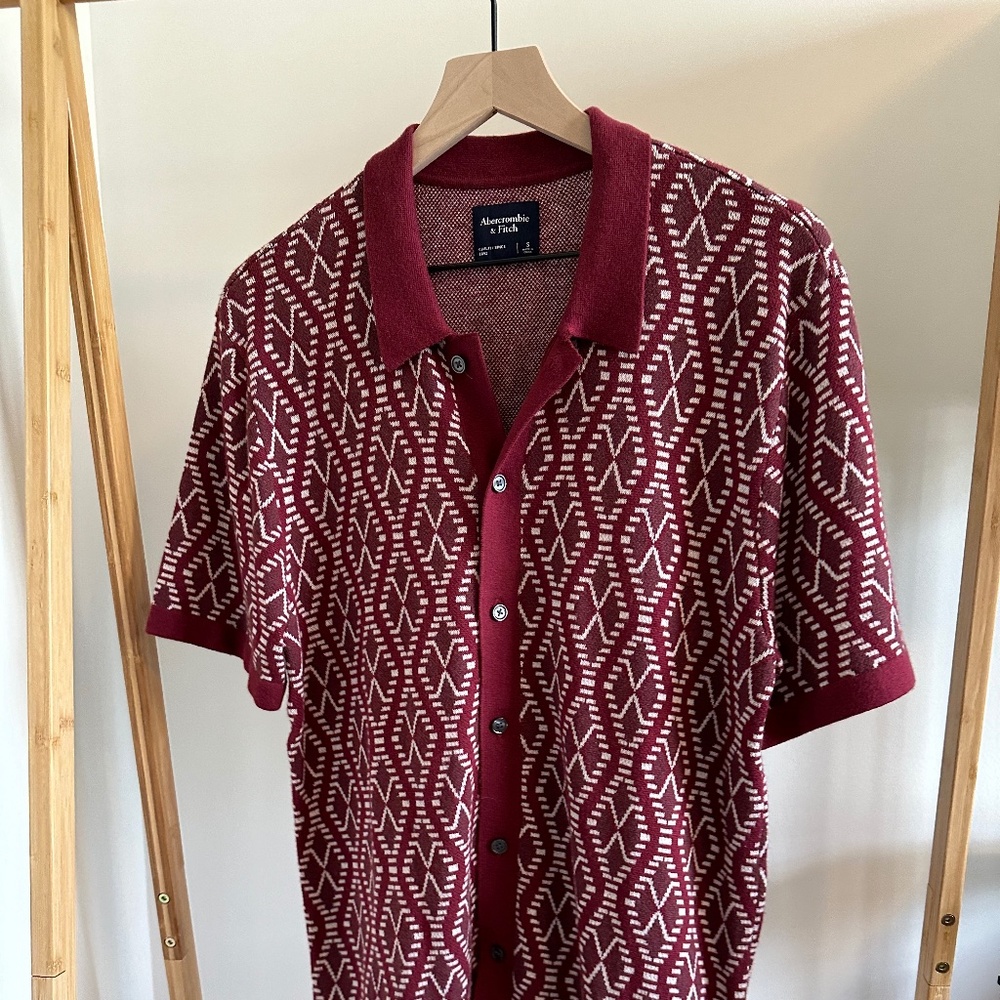 Abercrombie Patterned Sweater Polo (Medium) [Red]